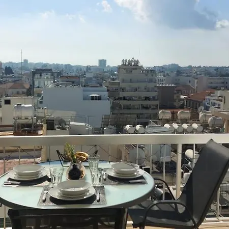 Finnikoudes 2 Bed Sea View Apartmán *
